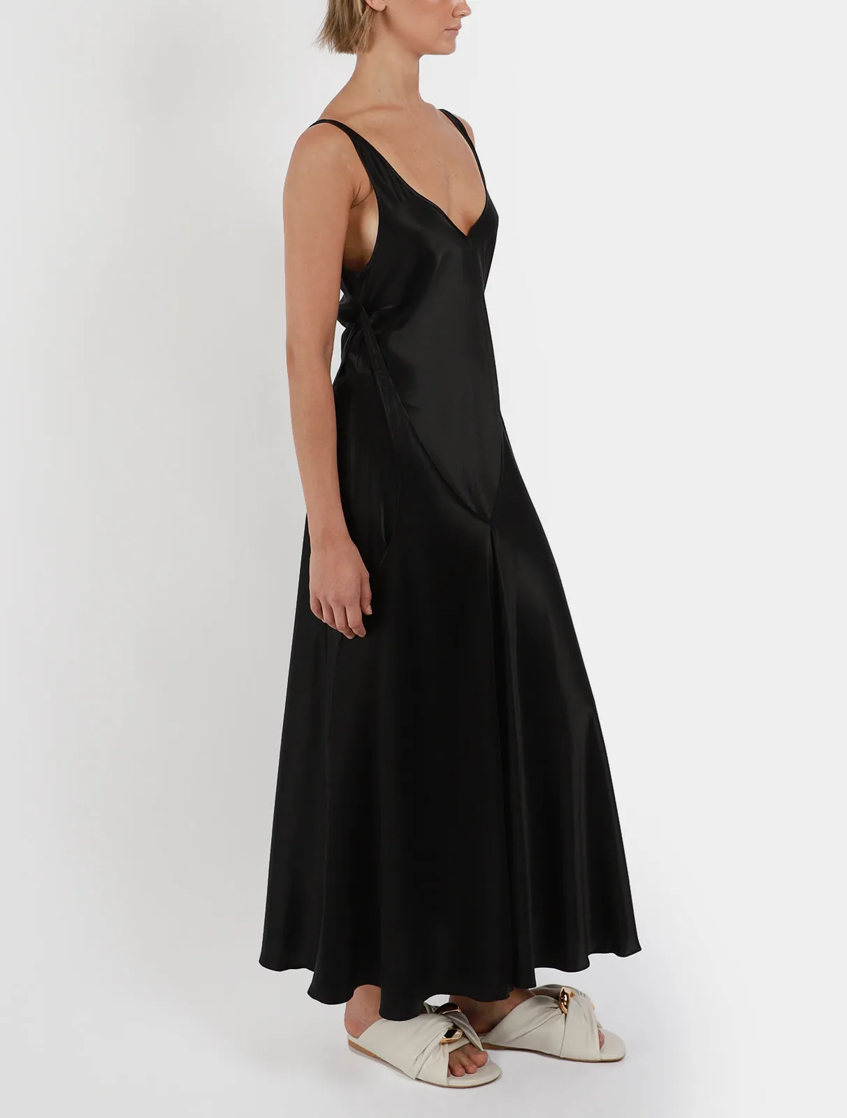 Cut Out Layered Sleeveless Dress