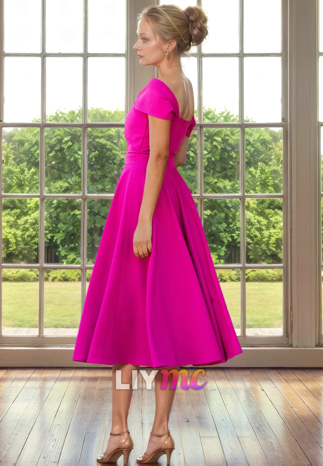 Off-Shoulder Sleeveless Sleek Pleated A-Line Mother of Bride Dress Cocktail Dress