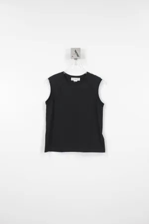 SLEEVELESS T-SHIRT